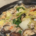 コジーナ邸 鶏白湯ラーメンと豪快な居酒屋料理＆鍋 - 