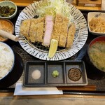 Hakozaki Ino Kawazu - 上ロースカツ定食　¥1400